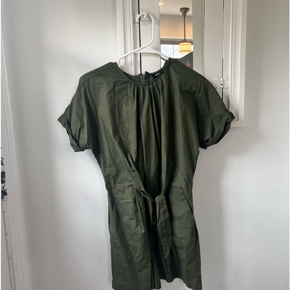 Olive green shorts romper with tie and pockets